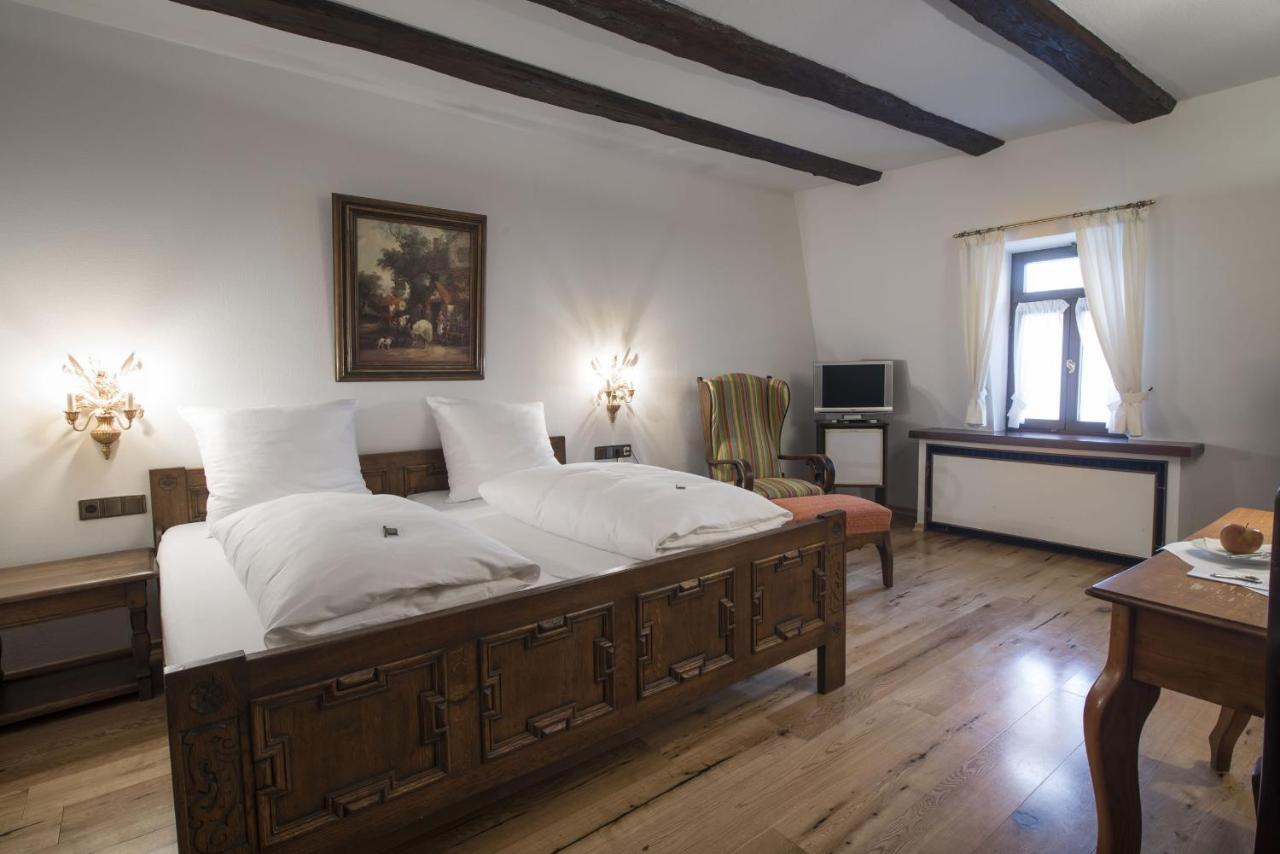 Hotel Ochsen Post Tiefenbronn Extérieur photo