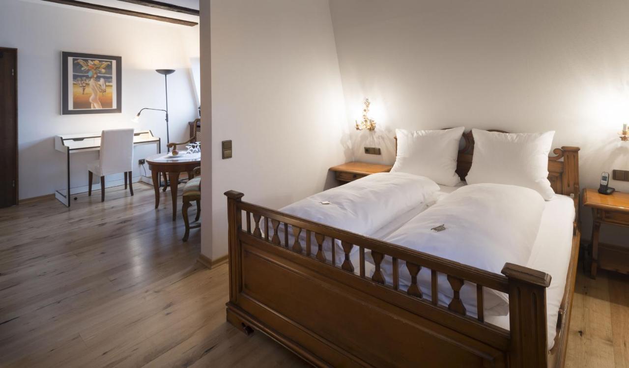 Hotel Ochsen Post Tiefenbronn Extérieur photo